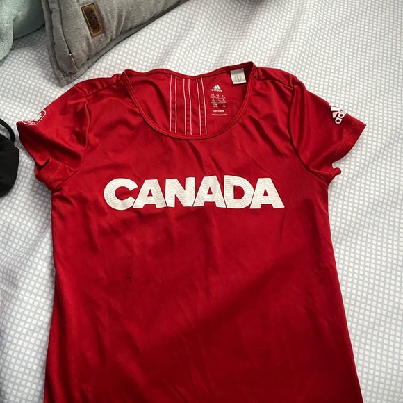 athletic canada tee - Picture 3 of 3